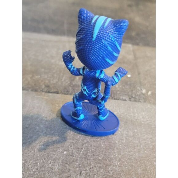 Disney PJ masks Connor Blue Frog box toy figure - Picture 5 of 6